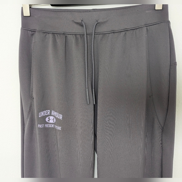 UNDER ARMOUR Women's UA IWD  Performance Pants Snap Panels Purple Size XS EUC - Picture 4 of 13